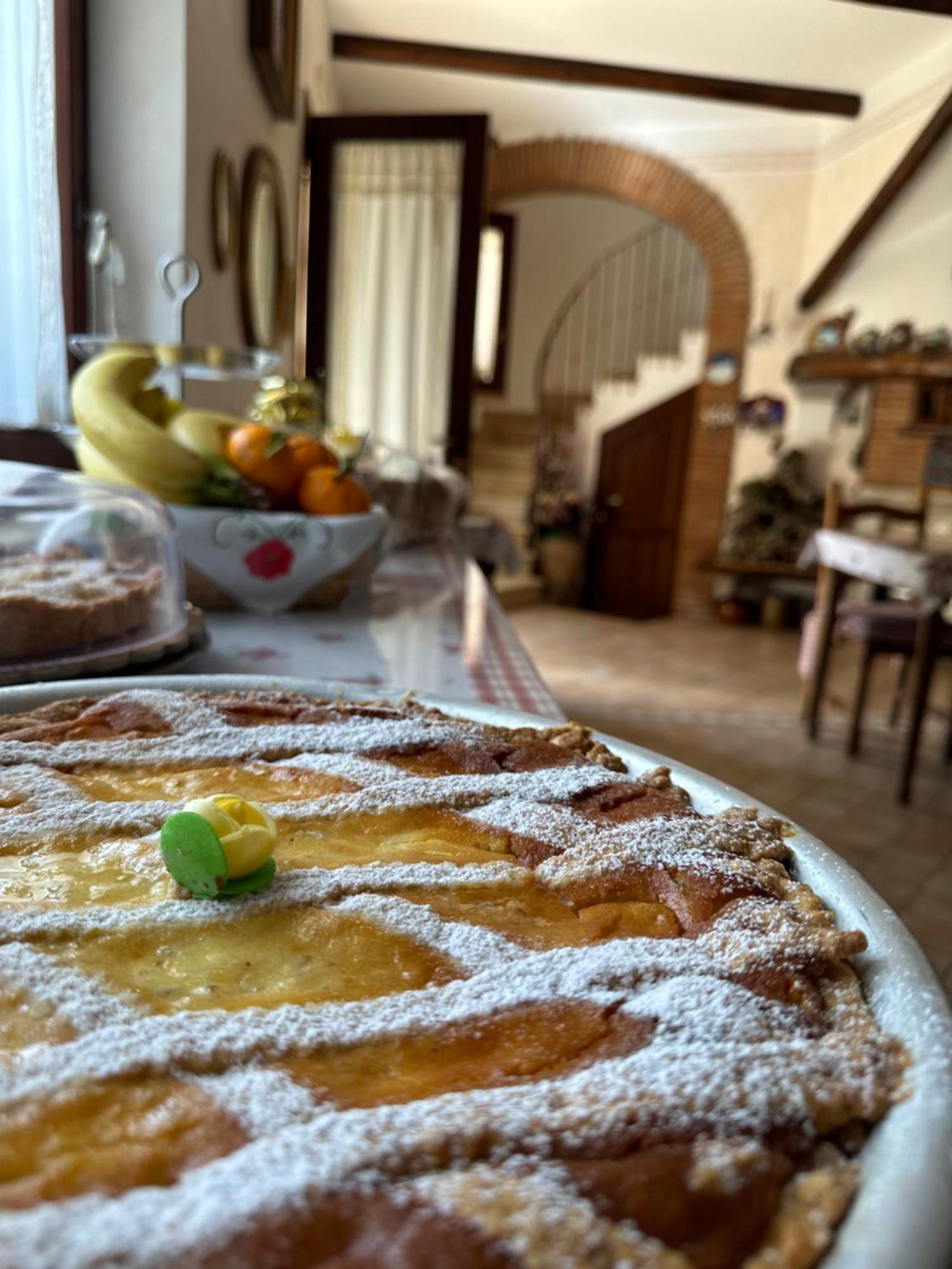 Bed and Breakfast Il Ritrovo Delle Volpi Аджерола Экстерьер фото